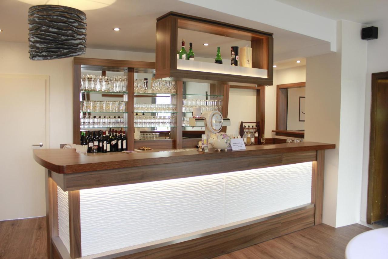Ummen Hotel&Restaurant Barssel  Екстериор снимка
